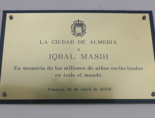 1024px-iqbal_masih_placa_almeria
