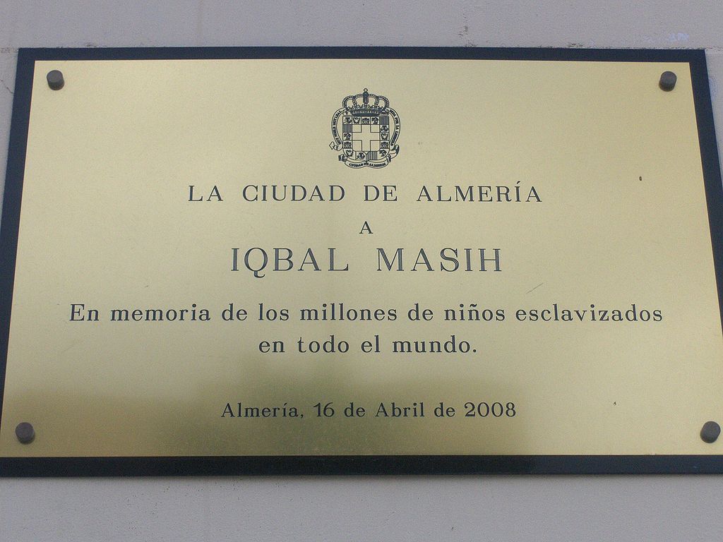 1024px-iqbal_masih_placa_almeria