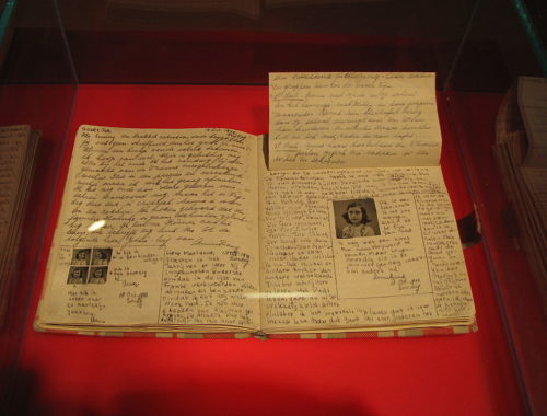 anne_frank_diary_at_anne_frank_museum_in_berlin-pages-92-93